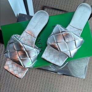 Bottega Veneta Silver Lido Sandals